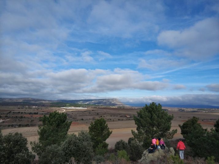 La subida del belén en Carboneras de Frentes. Cedida