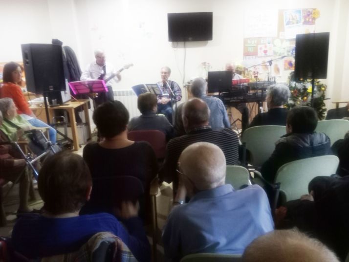 La residencia de mayores Lago de Tera de Almarza celebra la Navidad