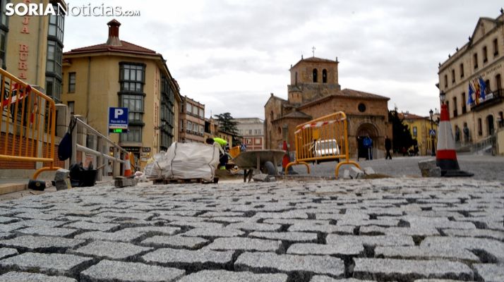 Imagen del adoquín instalado en el entorno de San Juan de Rabanera. /SN