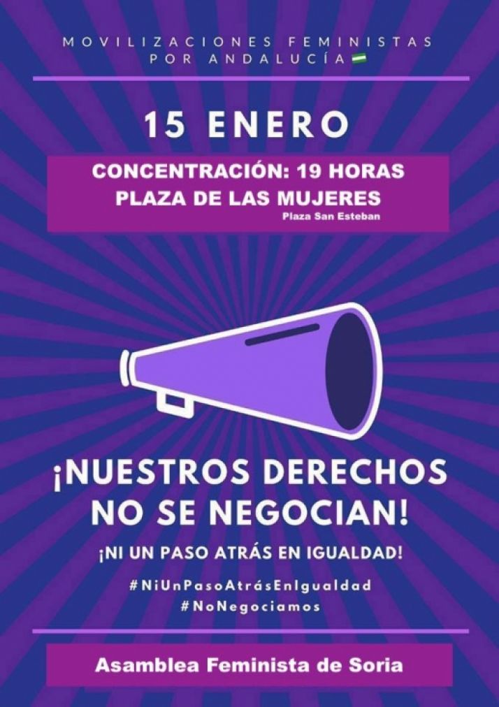 Concentración de apoyo a las mujeres bajo el lema Ni un paso atrás en la igualdad. Nuestros derechos no se negocian