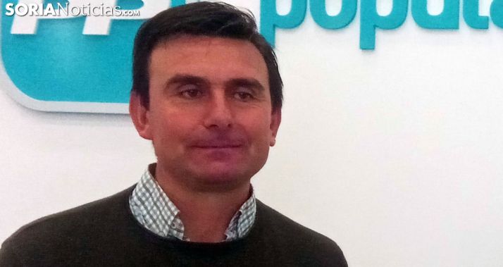 Carlos Castro, esta mañana de viernes en la sede del PP soriano. /SN