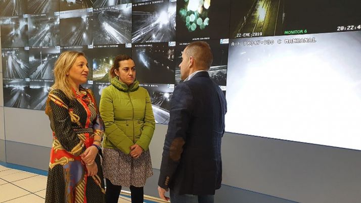 La delegada, este martes por la noche en el Centro de Gestión de Tráfico de la DGT. /DGCyL