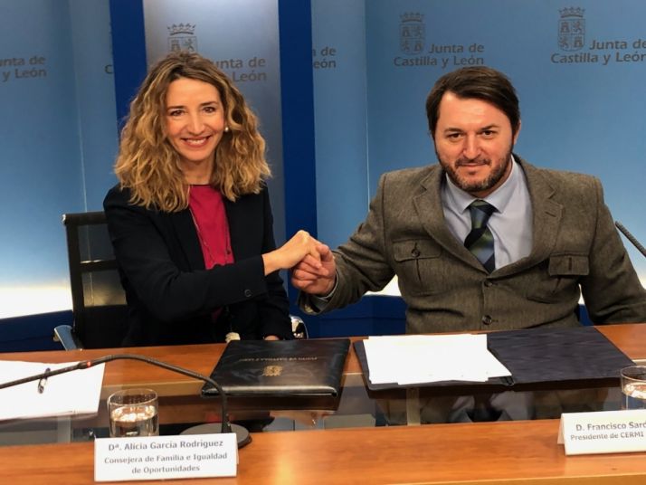 Junta y CERMI anuncian mejoras en las normativas de precios públicos y de prestaciones a la dependencia