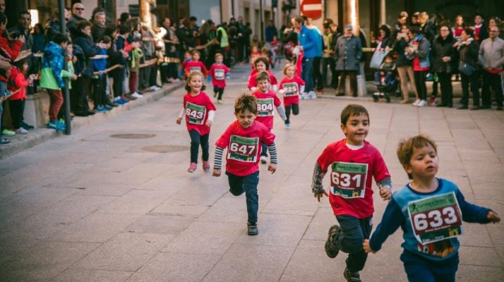 Una edición de la carrera de Reyes en la localidad ribereña. 
