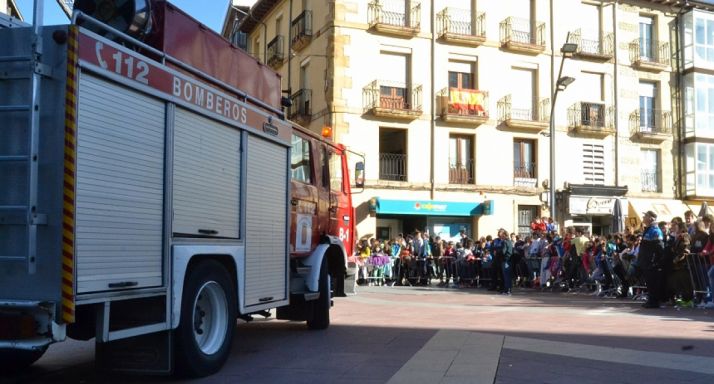 Un simluacro de bomberos y Policía Local. /SN