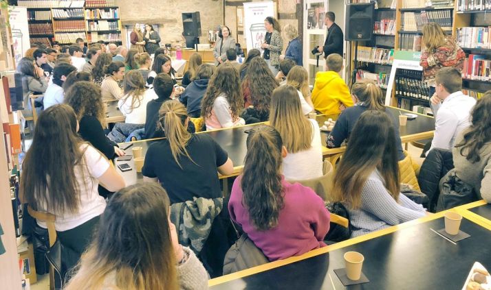 Uno de los debates ciudadanos celebrado en Aguilar de Campoo (Palencia). 