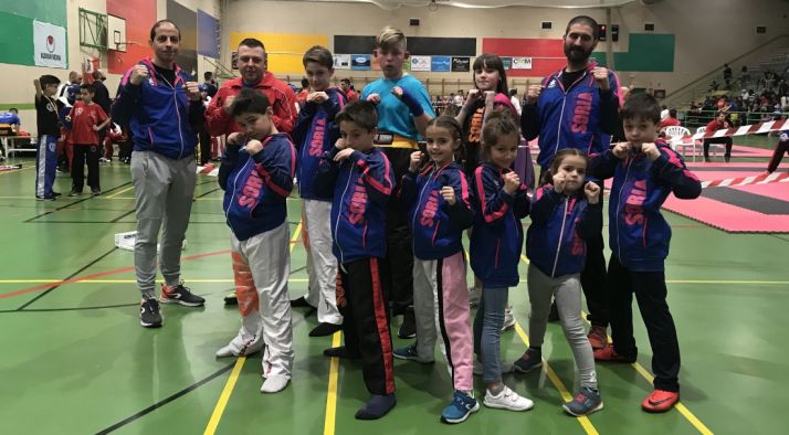 Los deportistas en Medina del Campo. /CKS