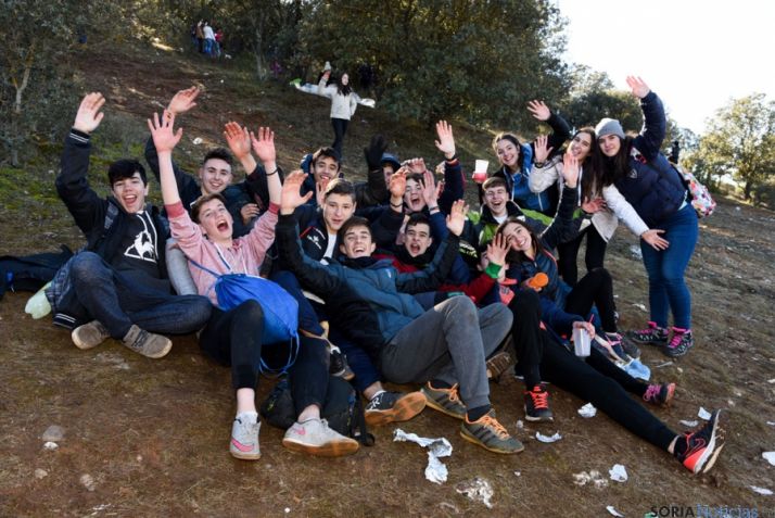 El Ayuntamiento refuerza la limpieza y pide colaboración para una diversión responsable en el Jueves Lardero