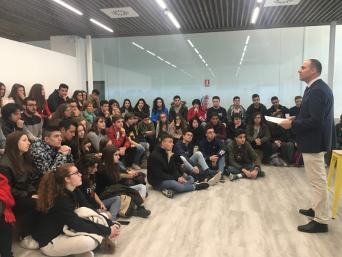 La UVa participa, junto a otras 99 universidades y centros de investigación, en el UniStem Day