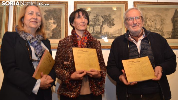 Concepción Camarero, Ana Sanz y Jesús Bárez este miércoles. /SN