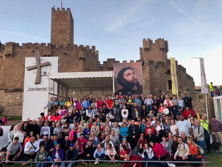 300 sorianos peregrinan al castillo de San Francisco Javier