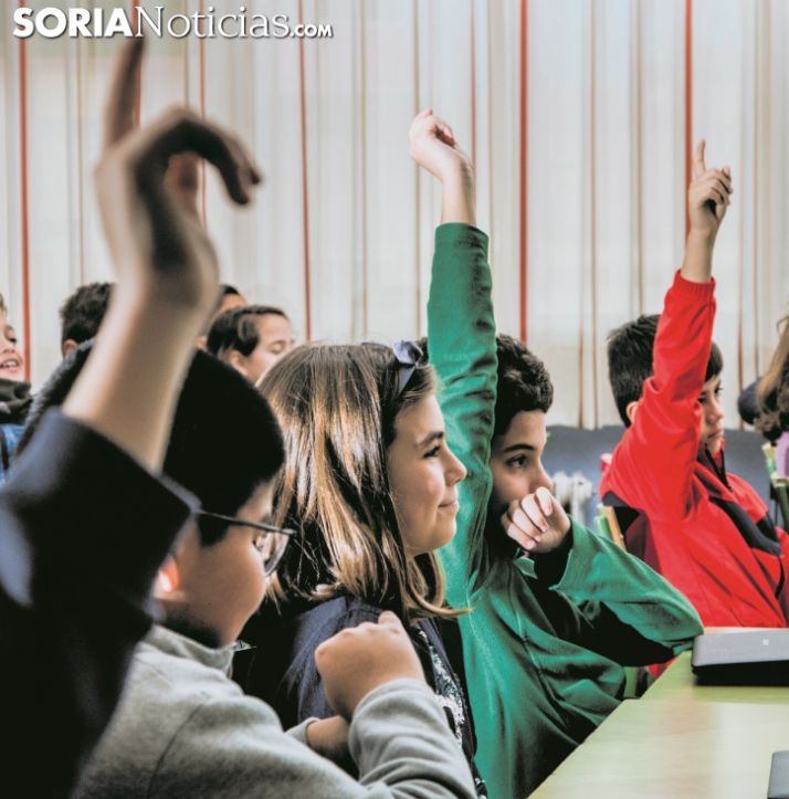 Educación: Así podría usar la Junta los concursos de traslados para fijar población
