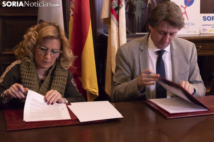 Firma convenio ASPACE /Jasmín Malvesado