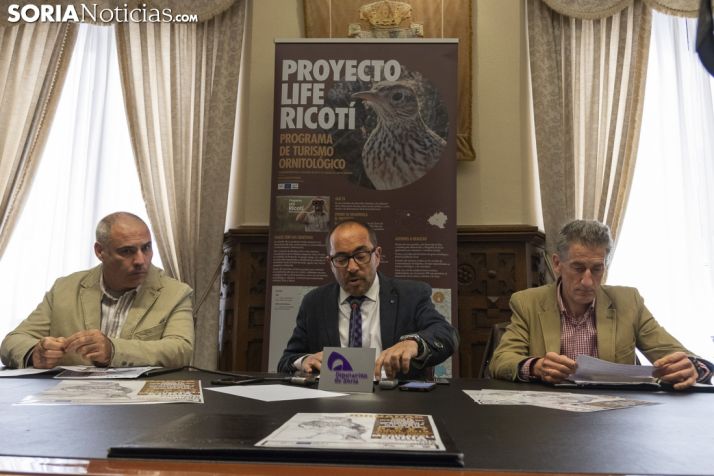 Presentación de las Jornadas en Diputación Provincial. /Jasmín Malvesado.