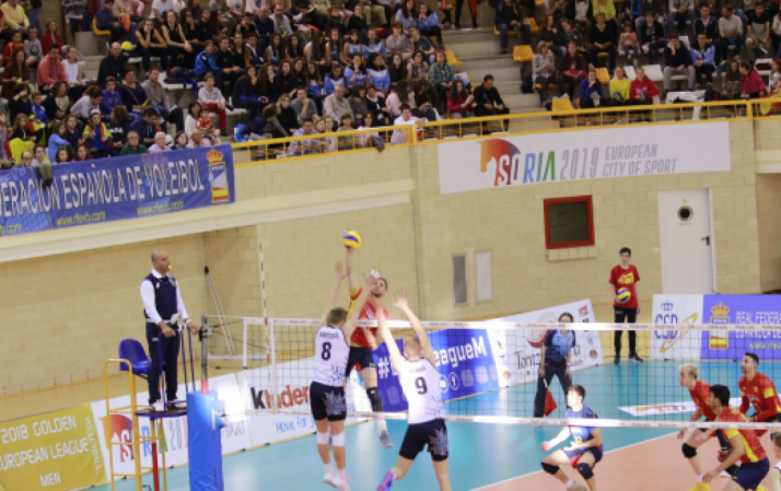 Partido de la selección española en el Pabellón Los Pajaritos. RFEVB