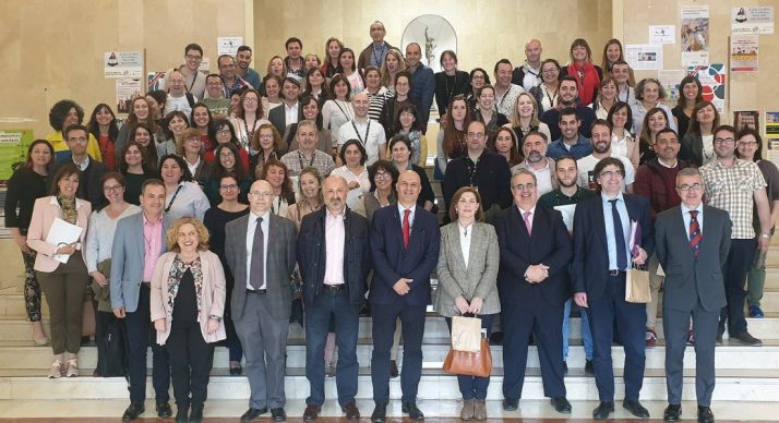 Candidatos a agentes de innovación rural tras recibir sus diplomas. 