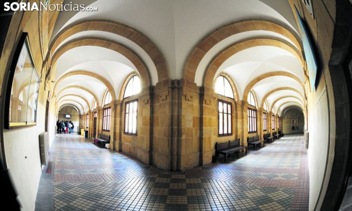 Interior del IES Antonio Machado.