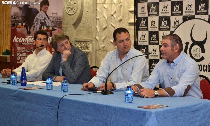Pérez Langa (izda.), Mínguez, García y Majada, en la presentación de la feria sanjuanera. /SN