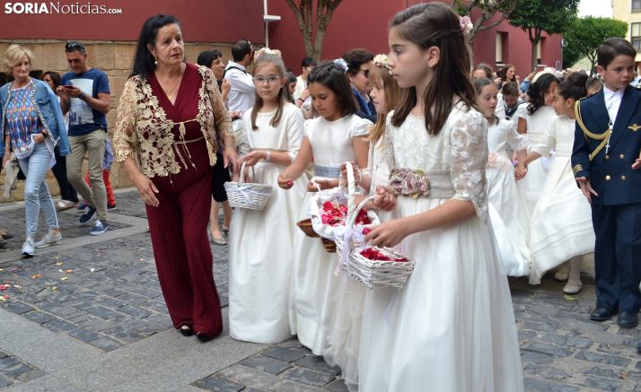FOTOS: Joven devoción soriana en el Corpus