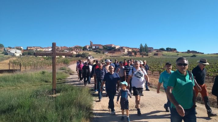 Romería a la atalaya de Quintanilla de Tres Barrios./ @Leopoldo Torre