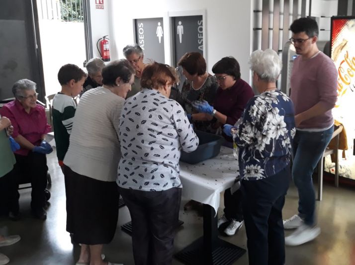 Asovica continúa rompiendo estigmas con talleres intergeneracionales