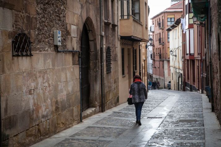 Ya se pueden tramitar las ayudas para la instalación de negocios en el centro y el Casco 