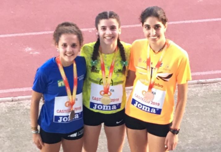 Silvia Ondiviela cifra su mejor marca personal en 4:33 y saca una plata en el Nacional Sub-18 de Castellón