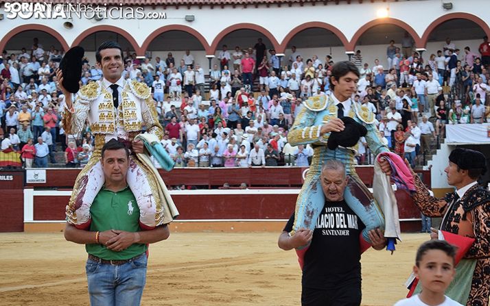 De Justo y Castella en el Domingo de Calderas. /SN