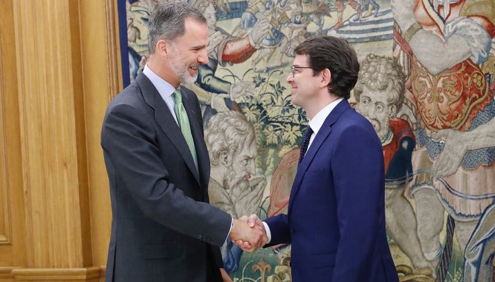 SM Felipe VI y Fernández Malueco. /Casa Real
