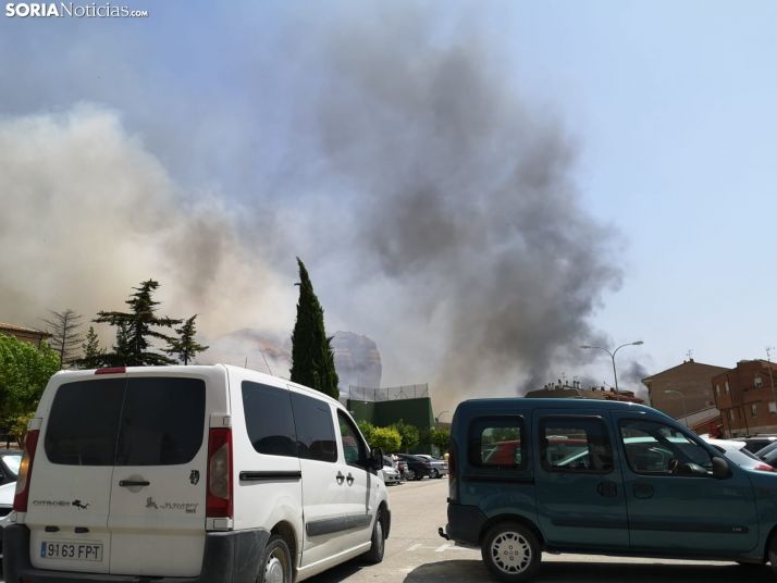 VÍDEO: Complicado incendio en San Esteban de Gormaz