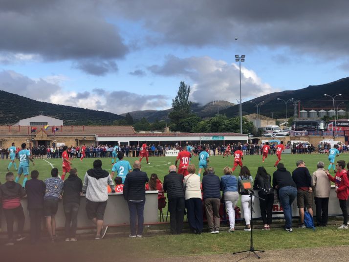 El Numancia vence a Osasuna (3-1) en Ólvega