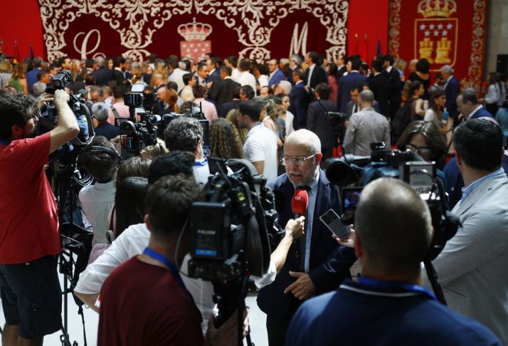 Igea asegura en la toma de posesión de los consejeros de Madrid que es un día de celebración para ambas comunidades