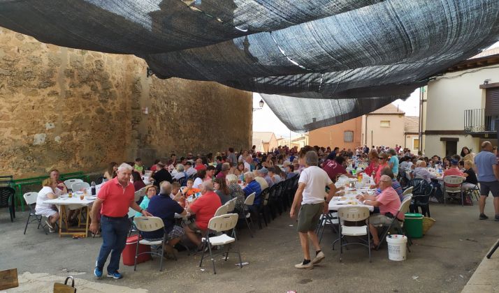 Caldereta y concierto para cerrar las fiestas en Quintanilla de Tres Barrios