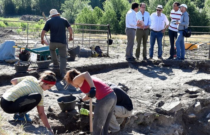 Las labores en el yacimiento de Los Casares delimitarán una vivienda tardo-visigoda del siglo VII