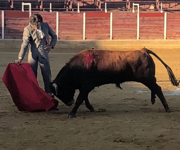 Rubén Sánz logra 2 orejas en su único festejo del año