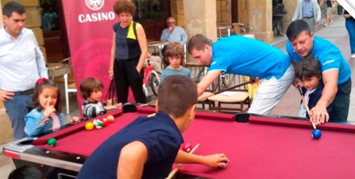 Puertas abiertas del club de billar CA Numancia