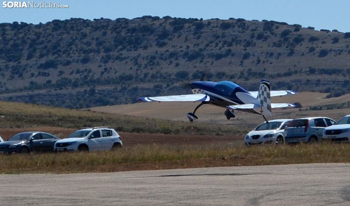 Velilla de la Sierra se prepara para la fiesta del aeromodelismo
