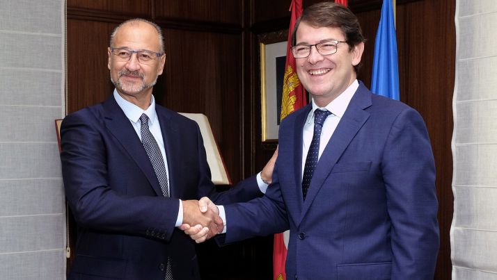 Fuentes (izda.) y Mañueco. /Jta.