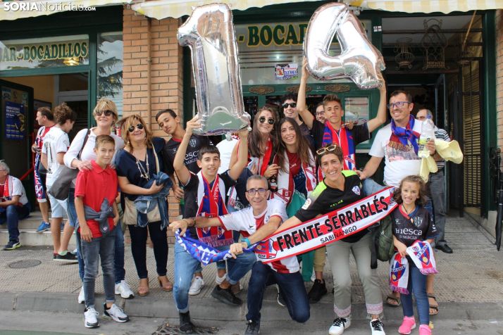 ¡Huesca, yo te quiero!. La afición azulgrana toma Soria durante unas horas
