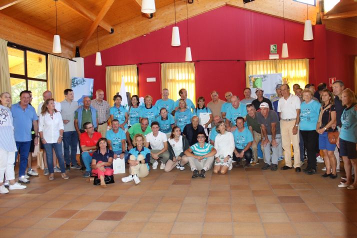 Un centenar de golfistas en el III Torneo Benéfico contra el cáncer