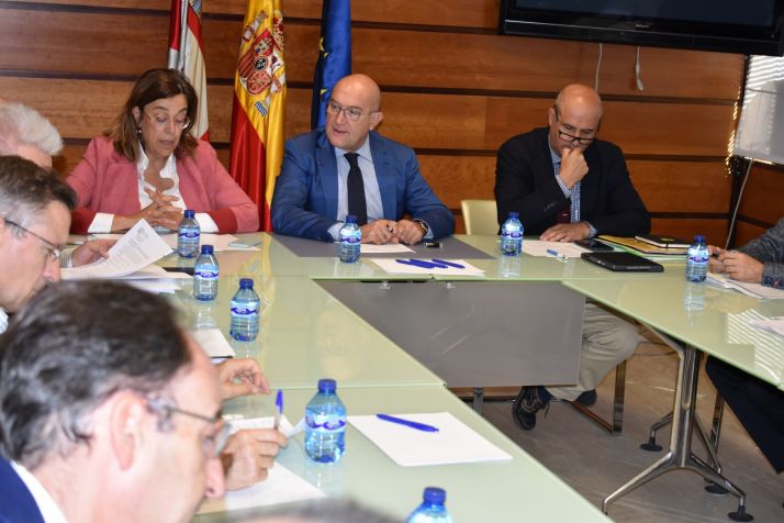 Reunión para abordar las actuaciones sobre el topillo campesino. Junta de Castilla y León 