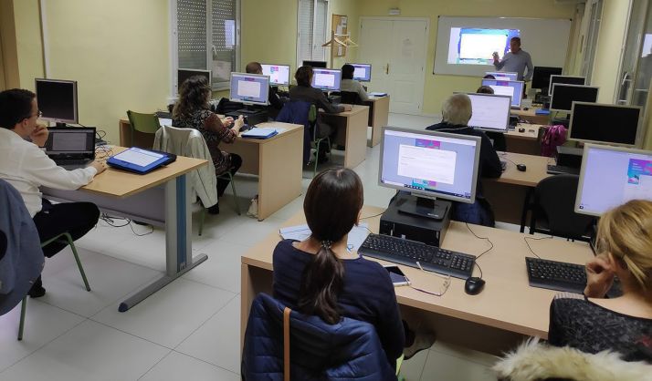 Curso formativo de FOES. 