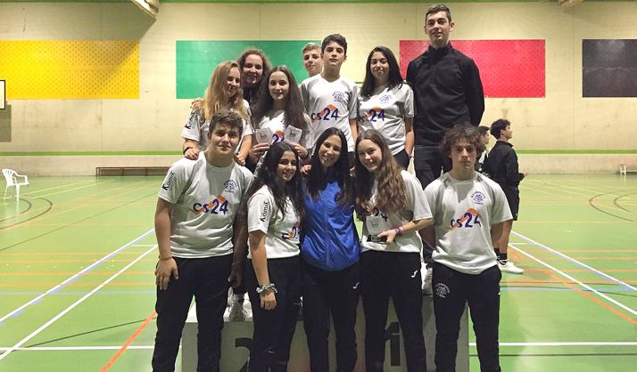 Los volantistas del club, en Medina del Campo. 