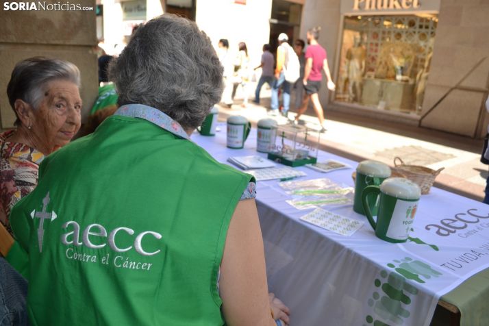 La Junta aboga por la colaboración con pacientes, sociedades científicas y sanitarios para luchar contra el cáncer