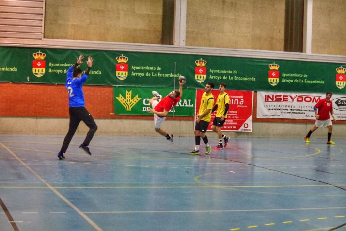 El BM Soria sabe sufrir para conservar finalmente su racha en el Grupo B de la Primera Nacional. BM Arroyo