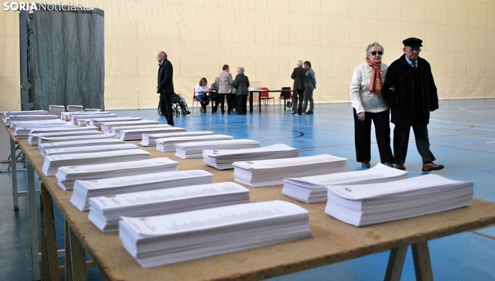 Una imagen de archivo de un colegio electoral soriano. /SN