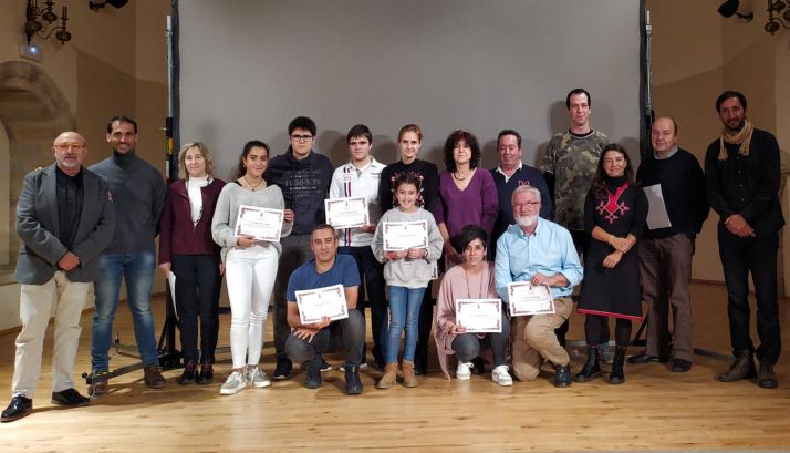 Imagen del grupo de premiados. /Dip.