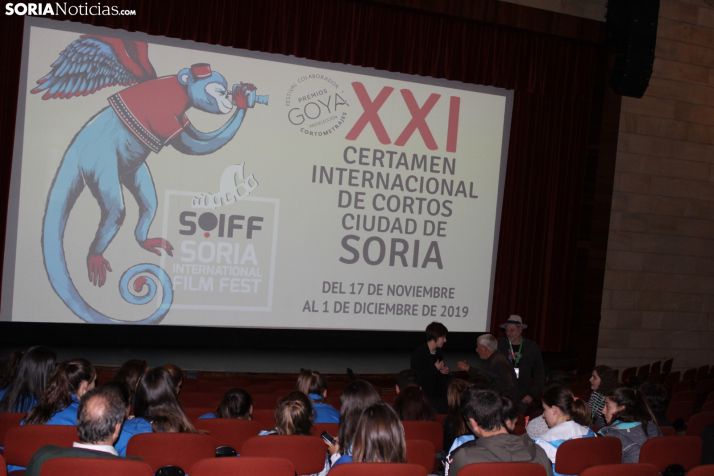 La obra ‘Las hijas de Cynisca’ da una lección de feminismo deportivo y emociona al Palacio de la Audiencia