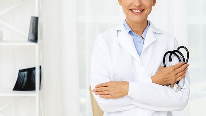 Sanidad convoca concurso de traslados abierto y permanente en 38 categorías de licenciado especialista