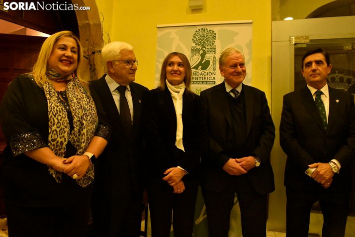 El doctor Fuster recibe el Premio Nacional de Investigación 2019 de FCCR